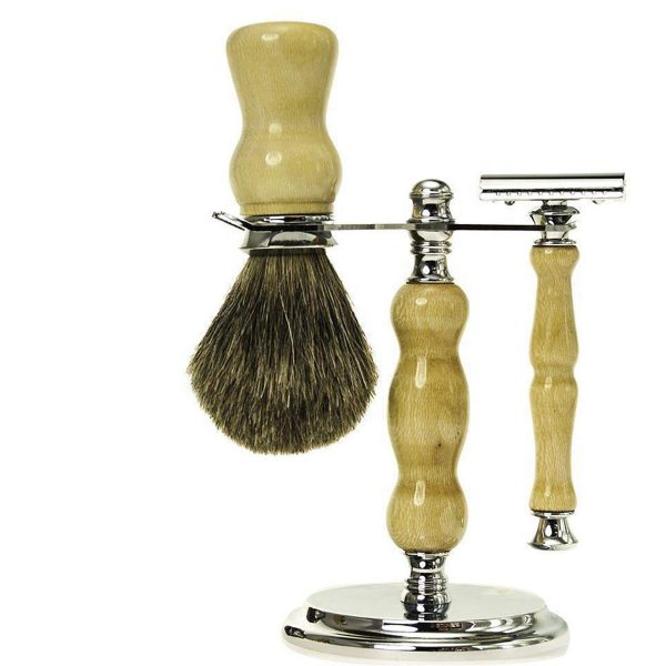Safety Razor With Stand